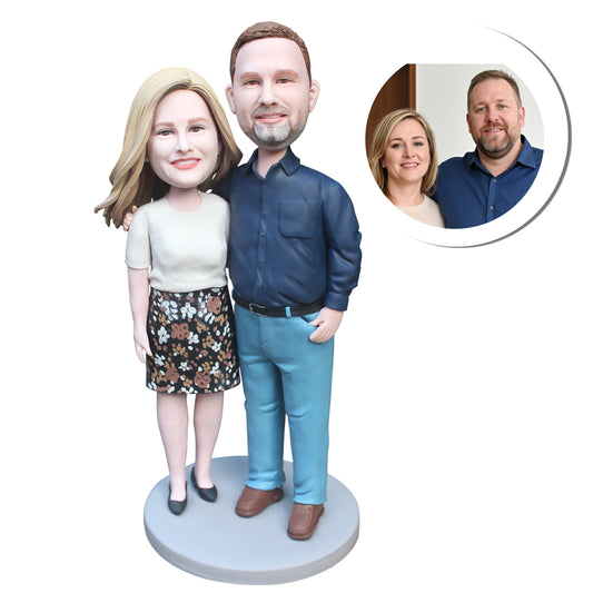 Fully customizable couples commemorative gift bobblehead