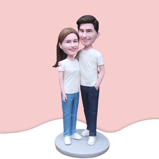 Fully customizable graduation gift bobblehead