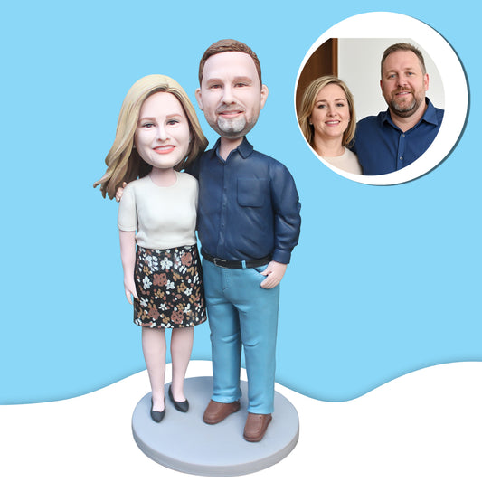 Fully customizable couples commemorative gift bobblehead