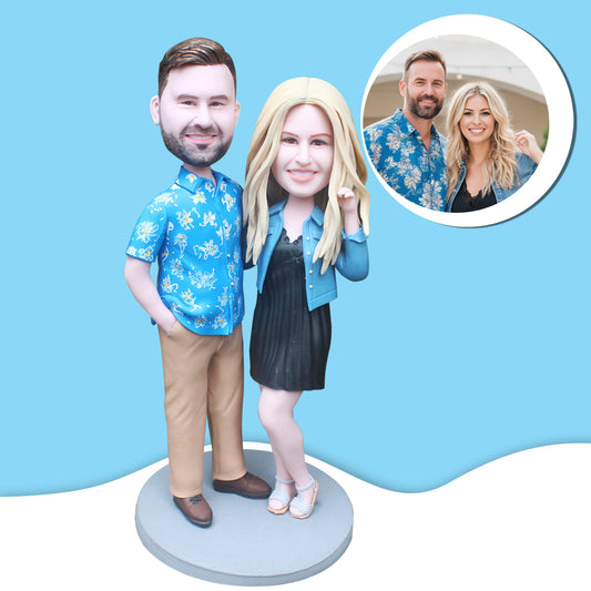 Custom bobbleheads Valentine's Day gift - lifelike miniature statue
